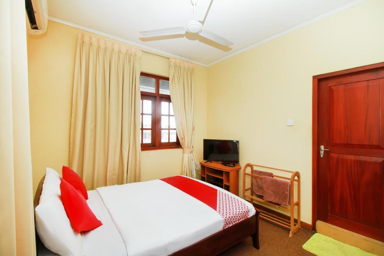 Chinese Lotus Luxapathiya - Shanghai Hotel Moratuwa Extérieur photo