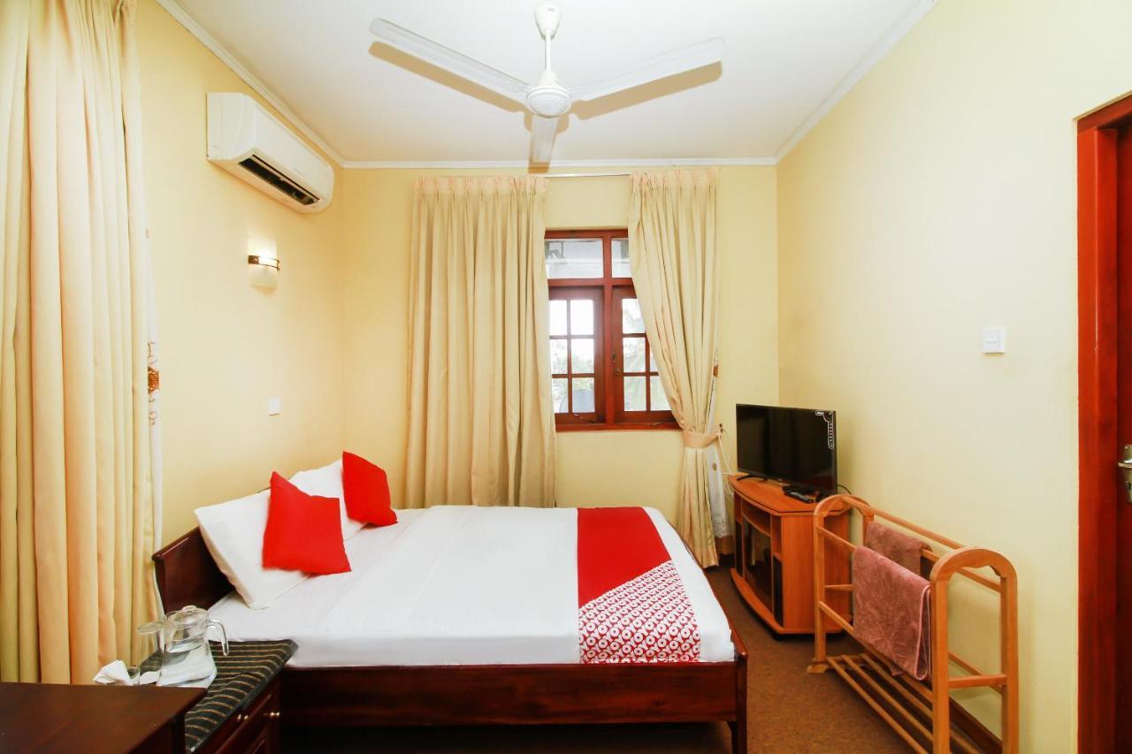 Chinese Lotus Luxapathiya - Shanghai Hotel Moratuwa Chambre photo