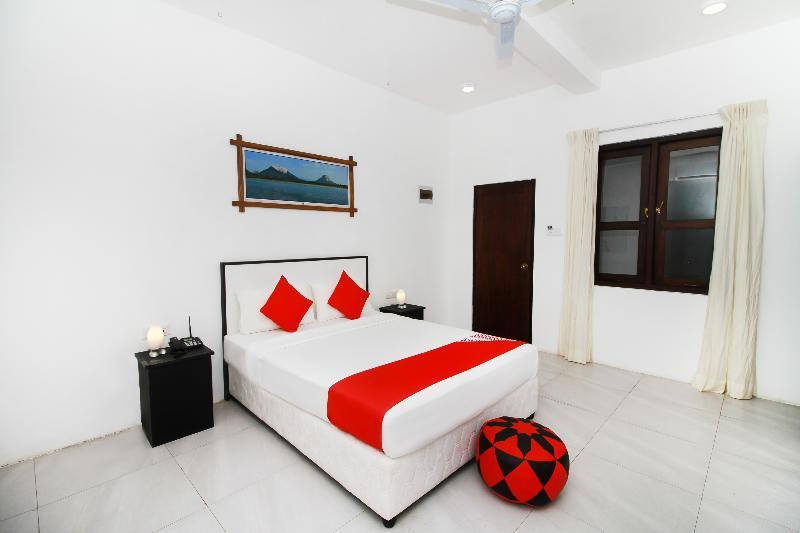 Chinese Lotus Luxapathiya - Shanghai Hotel Moratuwa Extérieur photo