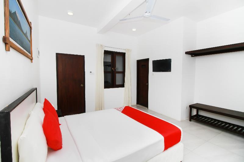 Chinese Lotus Luxapathiya - Shanghai Hotel Moratuwa Extérieur photo